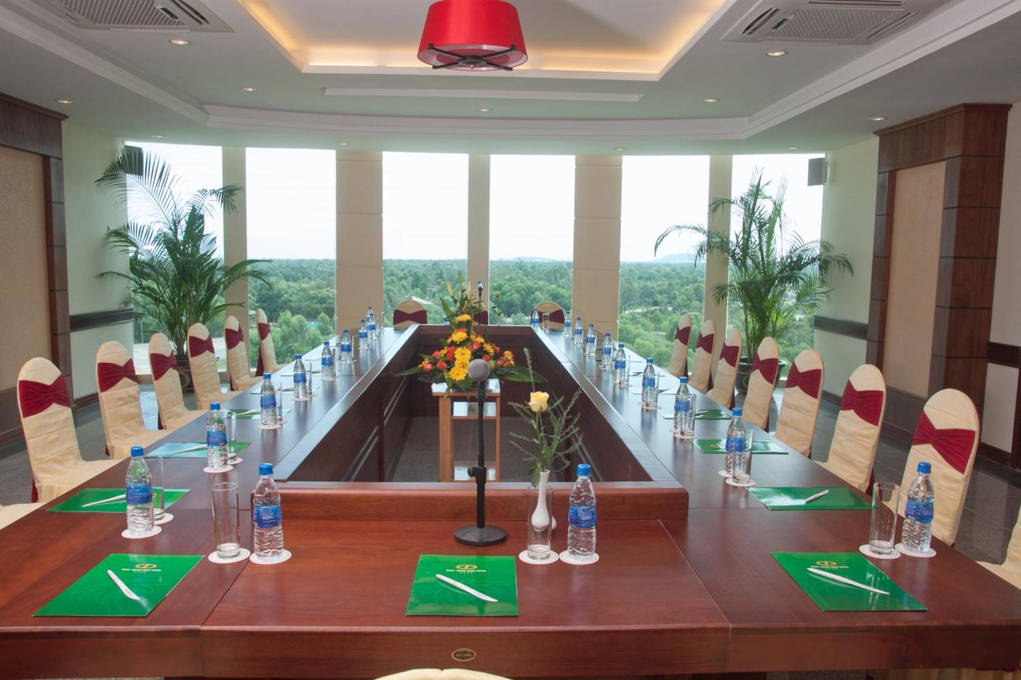 Dlgl - Dung Quat Hotel Quảng Ngãi Extérieur photo